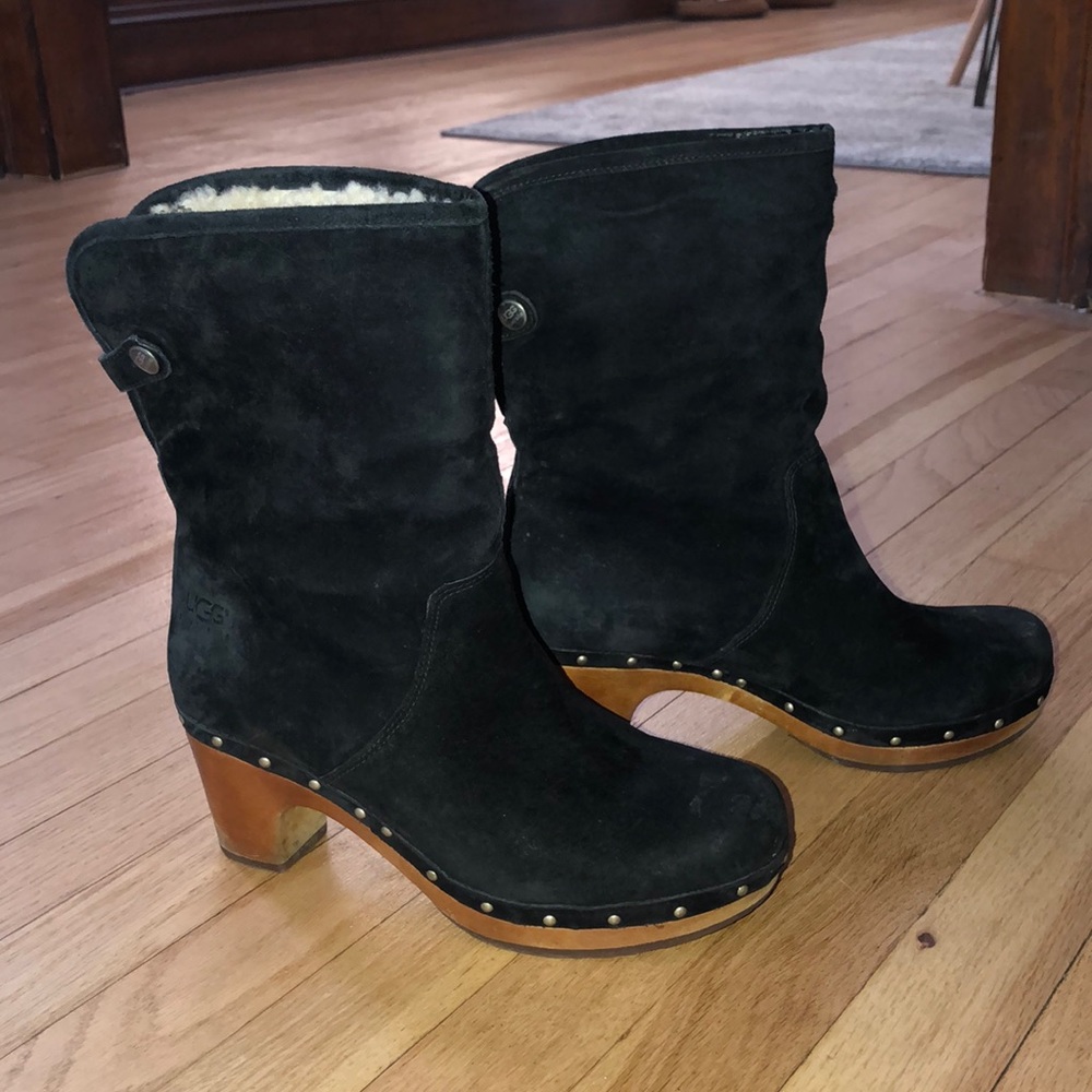 Black suede Ugg boots.